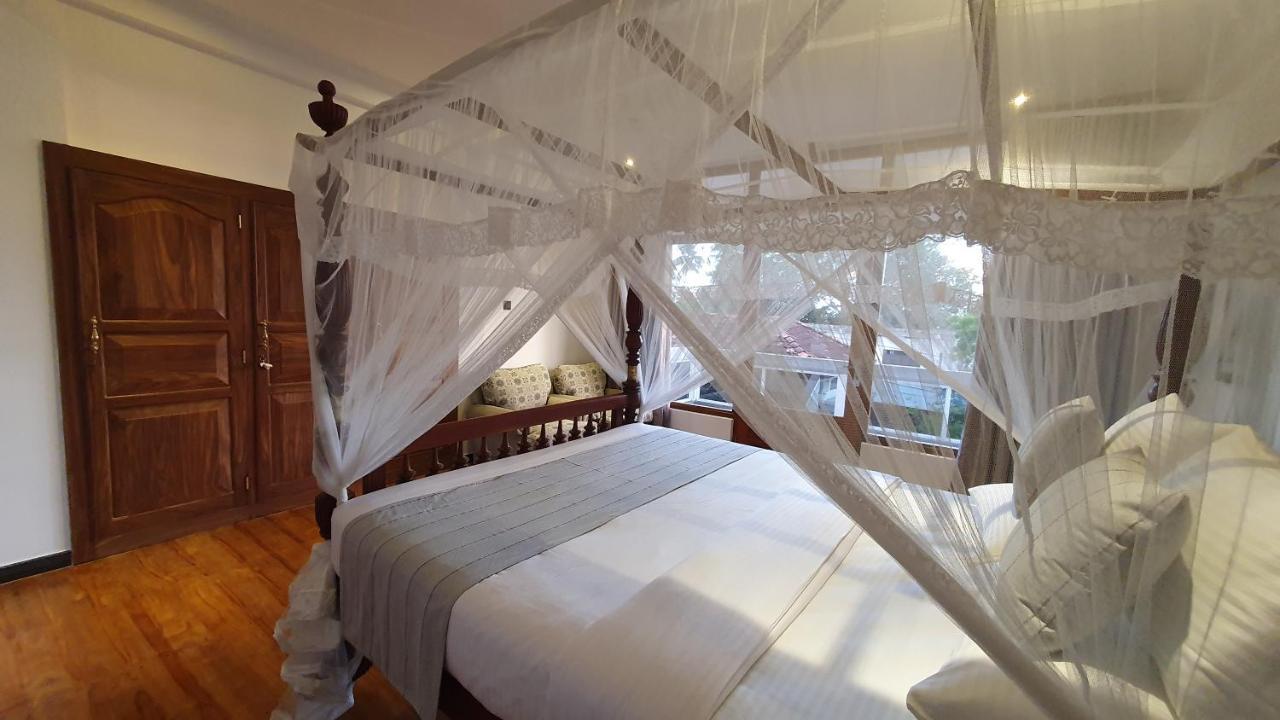 Hotel Margaret House Mirissa Exterior foto